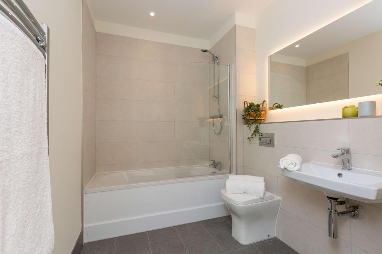Luxury Spacious Central Apartment By Blu Atlantic Dublín Exterior foto